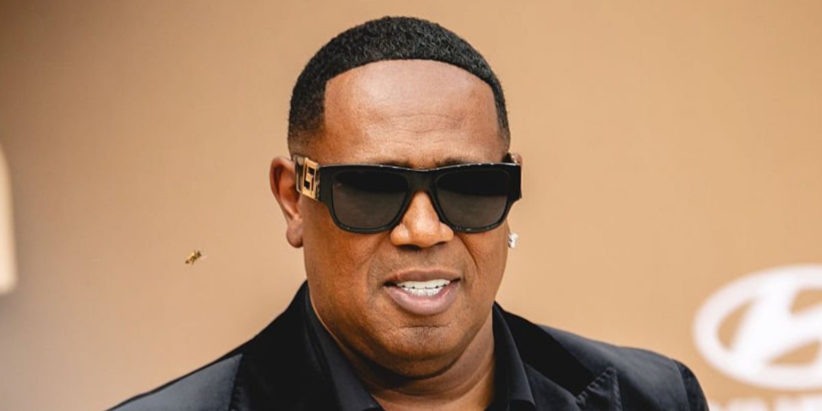 Rapper and actor Master P was seen wearing black Versace 4403 GB1/87 sunglasses at BET Awards 2026