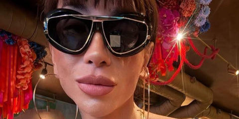 Brazilian YouTuber and influencer Maya Massafera was seen wearing black and gold Loewe Double Frame LW40120I 01A sunglasses in a social media post, July 2025. Shop online now on Pretavoir