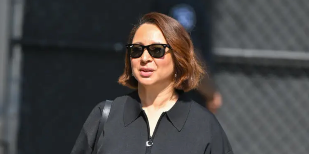 Maya Rudolph was seen wearing black Ray-Ban Wayfarer 2140 901/58 Polarised sunglasses at a taping of Jimmy Kimmel Live! in Los Angeles