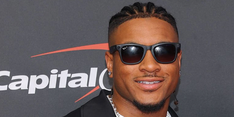 Basketball player Miles McBride was seen wearing matte black Ray-Ban Meta Wayfarer Gen 2 RW4012 601S/T3 Polarised Smart Glasses at the ESPY Awards 2026.