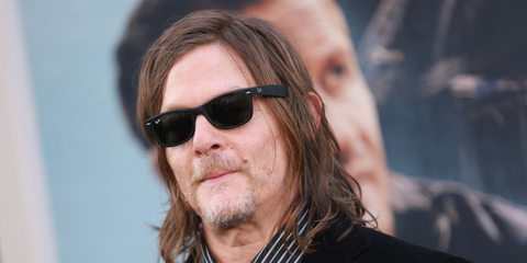Norman Reedus was seen wearing black rubber Ray-Ban New Wayfarer 2132 622 sunglasses at the Los Angeles premiere of "The Bikeriders", June 2024. Shop online now on Pretavoir