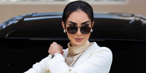 Egyptian-Lebanese actress was seen wearing matte black Saint Laurent SL 309 M 001 sunglasses in her Instagram post