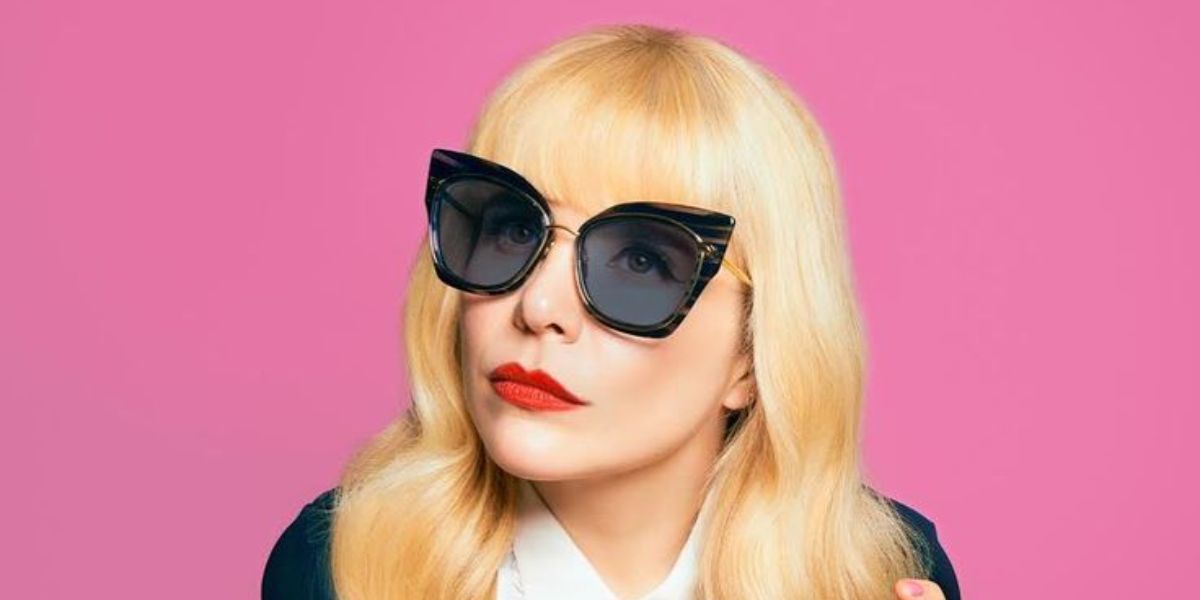 Paloma Faith was seen wearing Dita Stormy 22033 A butterfly cat eye sunglasses with black swirl patern