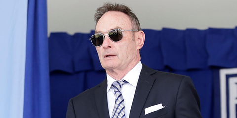 Former American Major League Baseball  player and manager Paul Molitor was seen wearing Randolph Aviator Bright Chrome AF075 sunglasses during the Baseball Hall of Fame induction ceremony in New York, July 2023. Shop online now on Pretavoir
