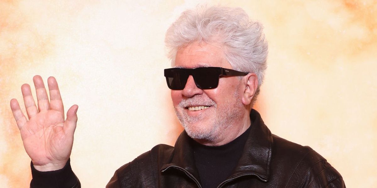 Spanish film director Pedro Almodovar was seen wearing black Prada PR 19WS 1AB5S0 sunglasses at the Saint Laurent Fall/Winter 2024 fashion show during Paris Fashion Week. Shop online now on Pretavoir