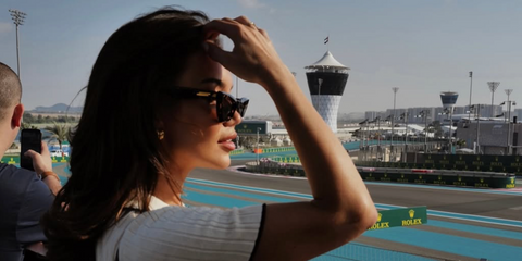Beauty entrepreneur and content creator Pia Muehlenbeck was seen wearing tortoiseshell Bottega Veneta BV1101S 002 cat eye sunglasses at the F1 Grand Prix Abu Dhabi 2024. Shop online now on Pretavoir