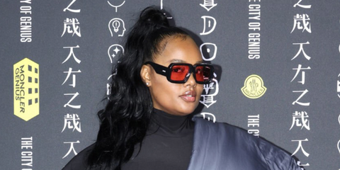 Precious Lee was seen wearing black Loewe x Paula's Ibiza LW40064U 01Y sunglasses with red lenses at a Moncler event in Shanghai, October 2024. Shop online now on Pretavoir