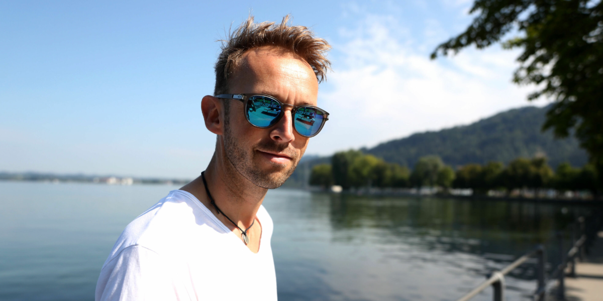 German professional racing driver Rene Rast was seen wearing grey Oakley Latch OO9265 32 Polarised sunglasses