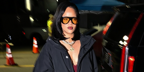 Rihanna was seen wearing black Bottega Veneta BV1362S 005 aviator sunglasses with yellow lenses from the Spring/Summer 2025 collection. Shop online now on Pretavoir