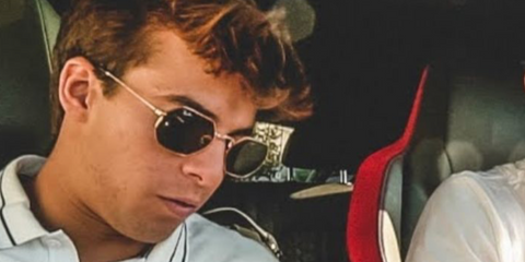 Spanish footballer Riqui Puig of LA Galaxy was seen wearing gold Ray-Ban Octagonal RB 3556N 001 sunglasses.