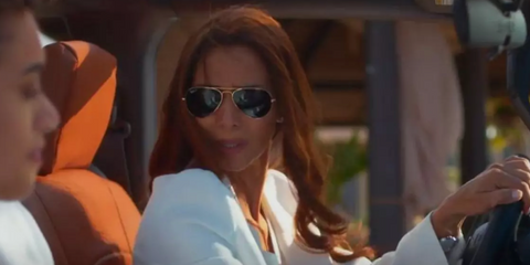 Puerto Rican actress and former beauty queen Roselyn Sanchez was seen wearing Ray-Ban Aviator 3025 001/58 Gold Frame G15 Polarised sunglasses in Fantasy Island, season 1 episode 1, as Elena Roarke