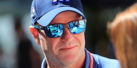 Brazilian racing legend Rubens Barrichello was seen wearing transparent grey and blue Oakley Mainlink OO9264 42 square sunglasses with Prizm sapphire lenses at the 2017 F1 Brazilian Grand Prix. Shop online now on Pretavoir