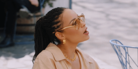 Sai De SIlva was seen wearing gold Bottega Veneta BV1305S 002 "Sardine" aviator sunglasses in The Real Housewives of New York City, season 15 episode 2. Shop online now on Pretavoir