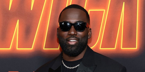 Canadian actor Shamier Anderson was seen wearing black Ray-Ban Mega Wayfarer RB 0840S 901/58 Polarised sunglasses at the screening of "John Wick: Chapter 4" in New York City. Shop online now on Pretavoir