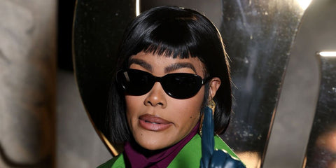 Teyana Taylor was seen wearing black Saint Laurent Sun SL M154 001 cat eye sunglasses at the Saint Laurent Spring/Summer 2026 fashion show during Paris Fashion Week. Shop online now on Pretavoir