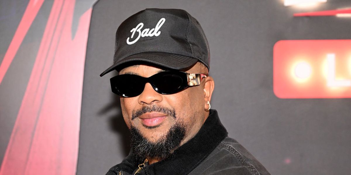 Singer, songwriter, and record producer The-Dream was seen wearing black Miu Miu MU 11WS 1AB5S0 sunglasses at Netflix's WWE Monday Night Raw in Atlanta, February 2026.