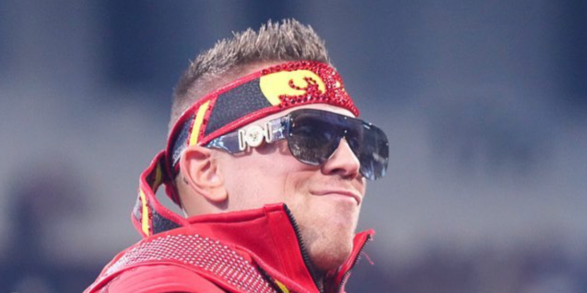 WWE star Mike "The Miz" Mizanin was seen wearing Versace 4391 GB1/87 sunglasses in his Instagram post, January 2024. Shop online now on Pretavoir