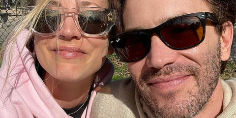 Actor Tom Pelphrey, pictured on the right next to his partner Kaley Cuoco, was seen wearingtortoiseshell Ray-Ban New Wayfarer 2132 710 sunglasses with brown lenses. Shop online now on Pretavoir