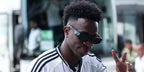 Brazilian footballer Vinicius Junior was seen wearing black Prada PR 09ZS 1AB5S0 sunglasses with dark grey lenses at the FIFA Club World Cup 2025 quarter final match. Shop online now on Pretavoir