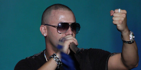 Puerto Rican singer Wisin was seen wearing silver Dita Talon 23007 I aviator sunglasses with grey gradient lenses in his Wikipedia profile. Shop online now on Pretavoir