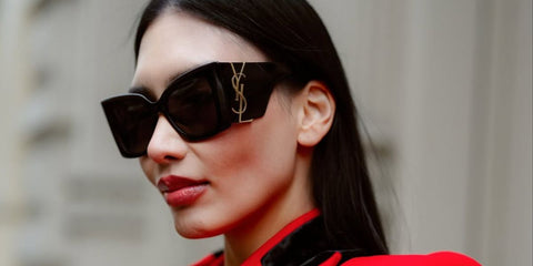 Kazakhstani model Zarina Yeva was seen wearing black Saint Laurent Sun Blaze SL M119 001 sunglasses in her Instagram post, February 2025. Shop online now on Pretavoir