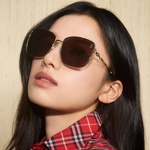 Chinese actress Zhang JIngyi was seen wearing gold Burberry BE3158 1109/73 sunglasses with brown lenses.