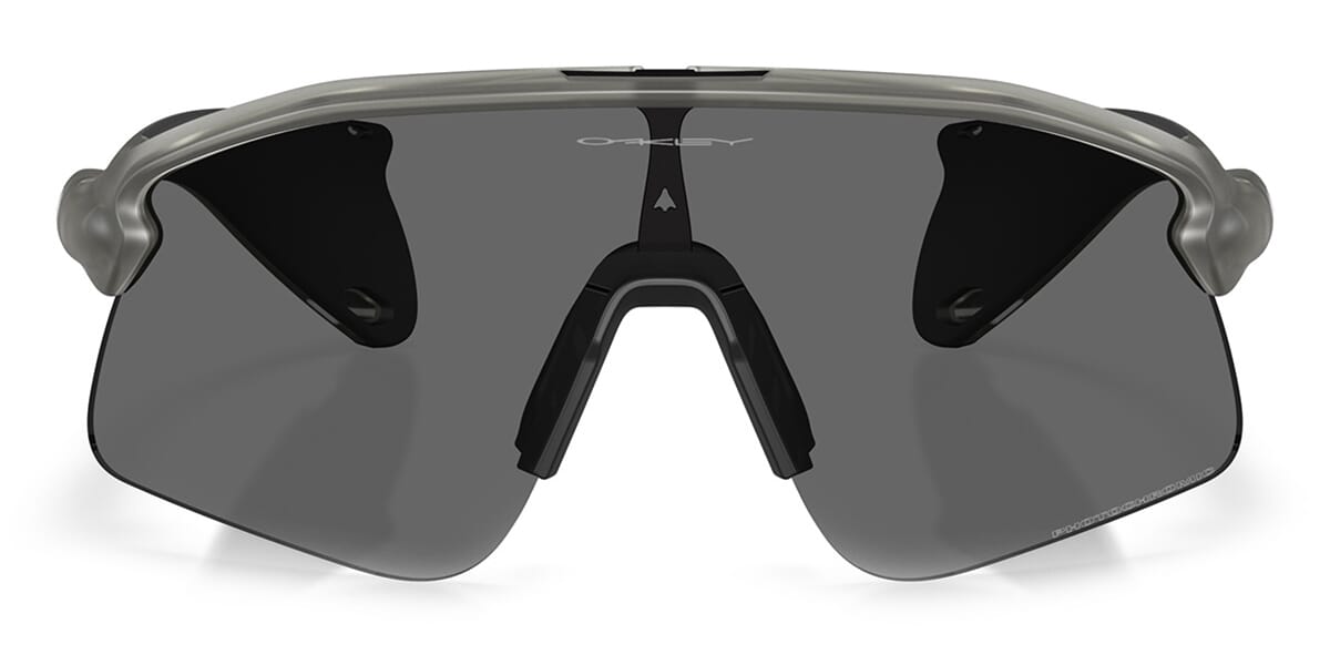 Oakley Stunt Devil S OO9518 08 Photochromic Sunglasses