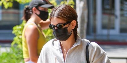 Ray-Ban RB 4338 601/71 - As Seen On Kaia Gerber