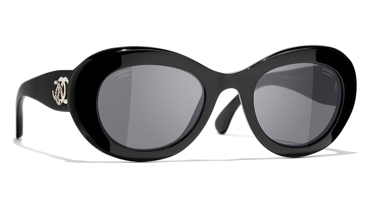 Chanel 5469B C622/T8 Sunglasses Oval Sunglasses Black
